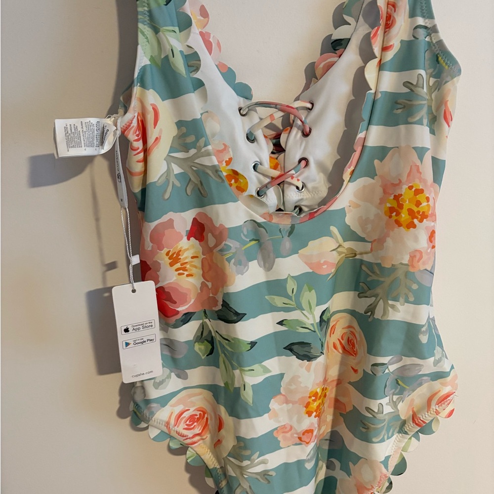 Super cute Cupshe one piece